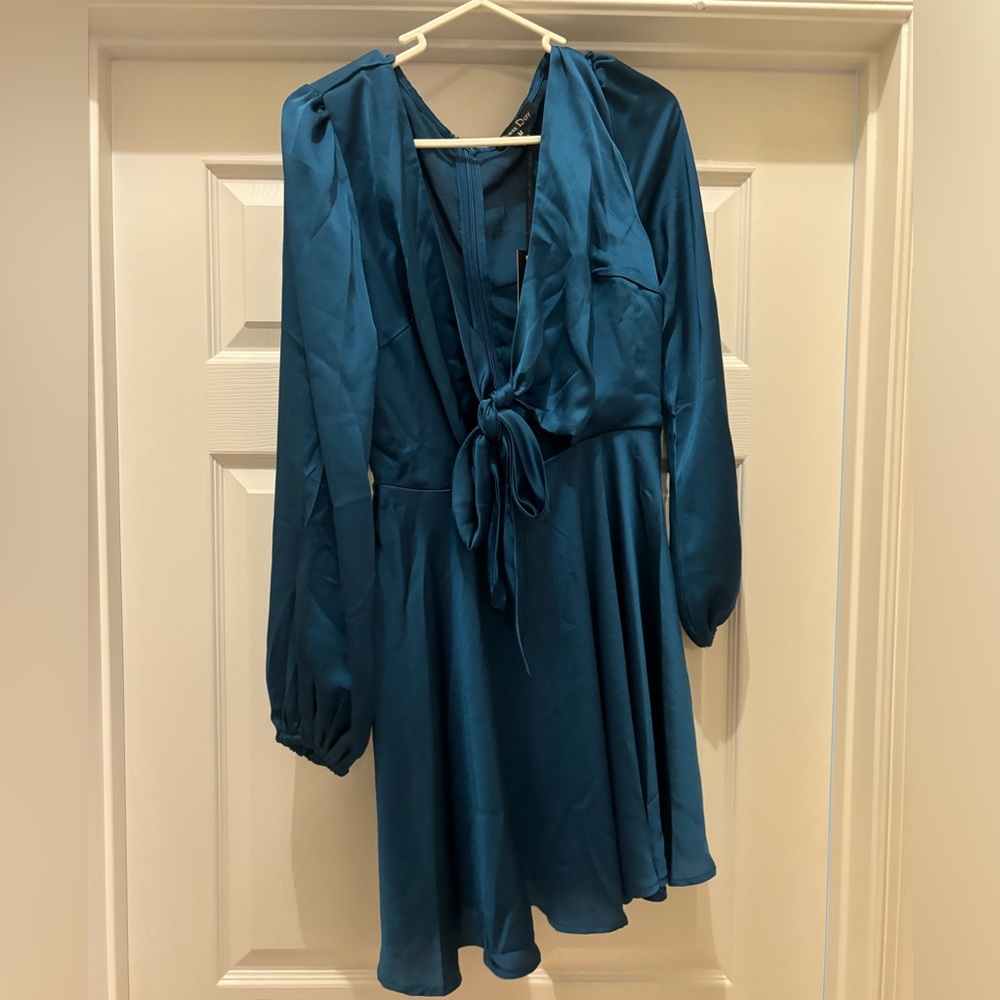 Medium satin teal dress